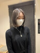シア(sia)&nbsp;gray bob