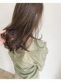 レイヤーカット&カーキグレージュ
