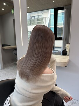 天神美容室 [天神/ブリーチ/ダブルカラー/髪質改善/ミルクティー/学割U24]