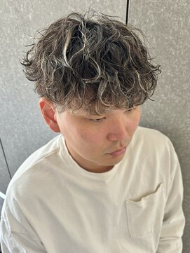 ニアウ 太田店(Niau) メンズパーマ波巻きスパイラルパーマツイストスパイラルパーマ