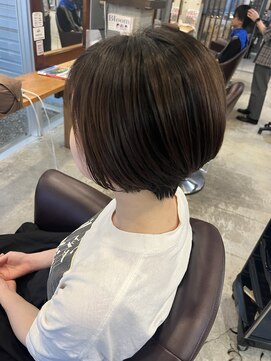 ルート ROOT ヘアサロン ショート