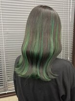 ナンバーウルス 名駅店(N° ulus)&nbsp;【number ulus】ブリーチ×アンブレラカラー×グリーン