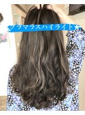 インナーカラー★ハイライト★イルミナカラー★カット★縮毛矯正