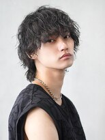 アンサー 渋谷(ANSWER)&nbsp;波巻きパーマメンズマッシュセンターパートスパイラルパーマ韓国