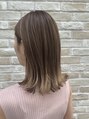 トッカ ヘアアンドトリートメント 難波店 派手すぎないハイライトスタイル