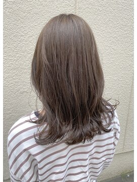 ロンドアベニール 北千住(Lond avenir) 外ハネロブ まろグレージュ 西田大樹