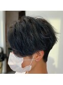 大人可愛い20代30代40代前下がりブルーショート刈上げ