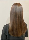 さら艶ロングヘアー