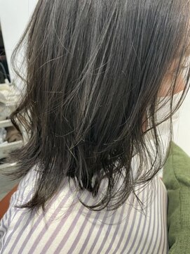 ウル(ulu) オリーブグレージュ