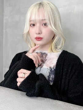 グロー 大宮(GLROW) ◆ 韓国大宮顔周り髪質改善レイヤー前髪カットくびれブリーチ