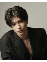 韓国へアカルマパーマカルマバング センターパート黒髪ウルフ
