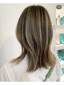 プラスシー(+C) 地毛を残してハイライト/カラー周期を伸ばせるハイライトカラー