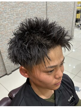 ヘアーパークキューブ 0.5mmフェードツーブロ×無造作スパイキー