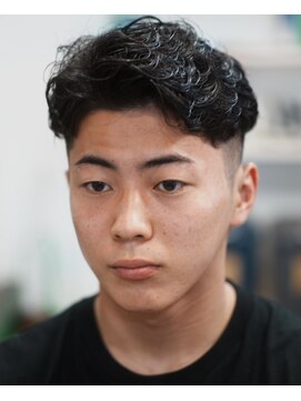 バーバーズ ストーリア(BARBERS STORIA) ラルフカール