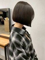 ミュラ(mulah)&nbsp;透明感カラーオリーブグレージュ＊切りっぱなしボブ艶カラー