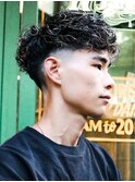 スペインカール/フェザーパーマ/メンズパーマ/テーパーフェード