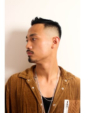 メリケンバーバーショップ フクオカ(MERICAN BARBERSHOP FUK) サイドパートショートセミウェットワイルドツーブロックテクノ9