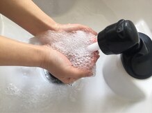 炭酸泉ケアで髪と頭皮のコンディションを整えます。