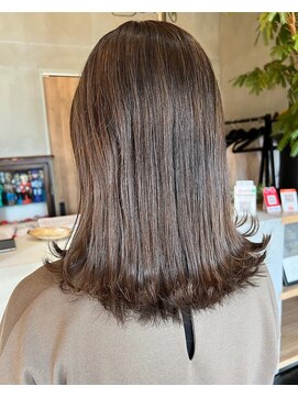 シンヤヘアーズ(SHINYA HAIRS) 外ハネ