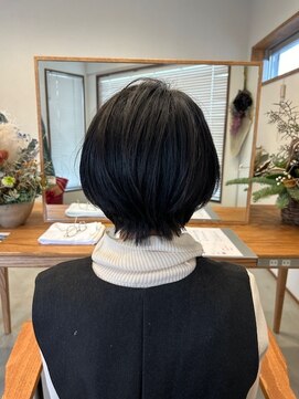 ツキ(TSUKI) ショート