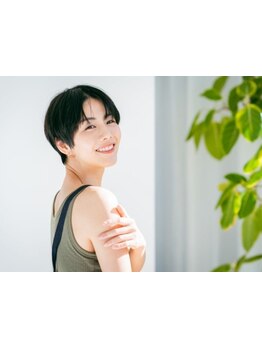 【大人女性の為のsalon】明るい白髪染めからダメージレスカラー、個々のニーズに合わせた厳選商材をご用意!