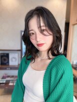 ヘアメイク ミチ 富田店(HAIRMAKE MICHI) 【MICHI富田店 古作蓮】センターパート くびれヘア 外ハネミディ