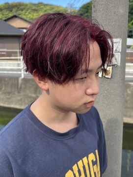 ヘアショップ ホップエム(HAIR SHOP HOP M) センターパート/ワインレッド/赤/レッド/ブリーチなし