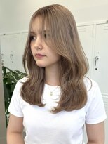 サンク 原宿 表参道(cinq) 韓国ヘア顔周りレイヤーミルクティーベージュグレージュカラー