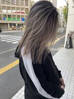 キング 枚方店(K!ng) ハイライトカラーミルクティーベージュレイヤーカット