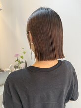 コタ(kota) 耳掛け切りっぱなしボブ♪