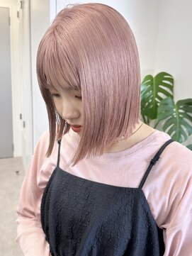 サンクプロジェクト(cinq PROJECT) 韓国ボブヘア顔周りレイヤーミルクティーベージュピンクカラー