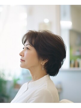 ラクレール 五香 小顔＊ふんわり美シルエットのショートボブ上品なココアベージュ