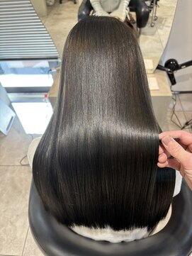 ナイン バイ アソビ 銀座(Nyne by asobi) 髪質改善／縮毛矯正／白髪染め／美髪／銀座／酸性ストレート