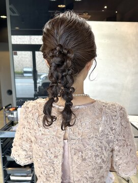 フィオーレ ヘアデザイン(FIORE hair design) ツイン 編み下ろし ヘアセット
