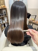 リブ(LIV)&nbsp;【7ヶ月ぶりのケア】髪質改善縮毛矯正で蘇る極上ツヤロング