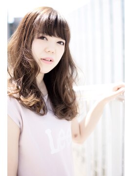 ノイン(noine) [noine : saito] ×　ピンクグレージュ