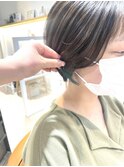 ナチュラルショート×インナーモスグリーン