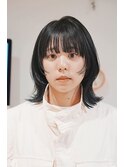 黒髪レイヤーヘア