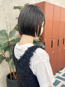 ノエ(noe) ミニボブ×透明感カラーR-32