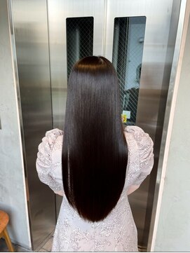 シアー(SHEER.) 髪質改善×縮毛矯正×酸性ストレート【表参道,青山,外苑前美容室