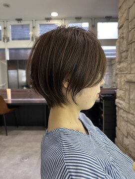 ビューエヒメ(VIEW EHIME) 小顔カットショートボブ大人可愛いアッシュオリーブ20代30代40代