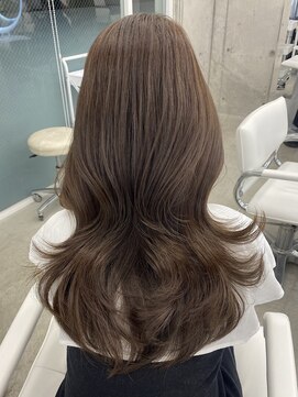 アイシー 表参道(ICY) 透明感カラー/レイヤーカット/グレージュ