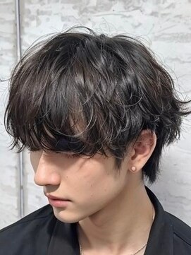 キングオブヘア バイ ノイズ 梅田茶屋町店(KING of hair by NOISM) ニュアンスパーマスパイラルパーマセンター分けヘアスタイル韓国