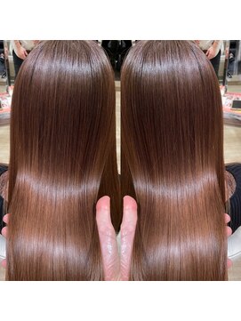 メルバイグラフ 梅田(mel by GRAFF) 縮毛矯正/髪質改善/レイヤーカット/艶髪/ダメージケア