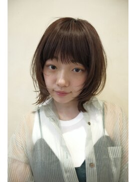 ザック ヴィ(ZACC vie) 顔まわりウルフ/ ボブ/ レイヤーカット