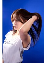 アンアタッシュ(UNE ATTACHE) Sunlight Layers|レイヤー × グレージュ ただ“似合う”以上に