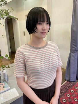 ヘアーアイスカルテット(HAIR ICI QUARTET) 大人美人ショート！小顔レイヤー＆透明感カラー