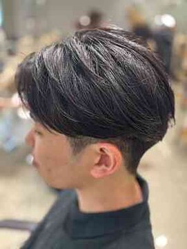 アッシュ 高幡不動店(Ash) センターパートニュアンスパーマフェザーパーマ曲がる縮毛矯正