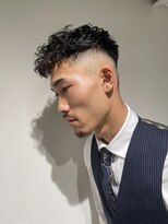 エクシア 川崎店(EXCIA) ビジネスマンにはまる刈り上げパーマスタイル（30代40代）