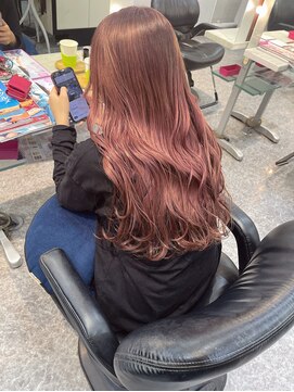 美容室 サワコ 国府店(SAWAKO) とっしーオリジナルのミルキーピンクラベンダー